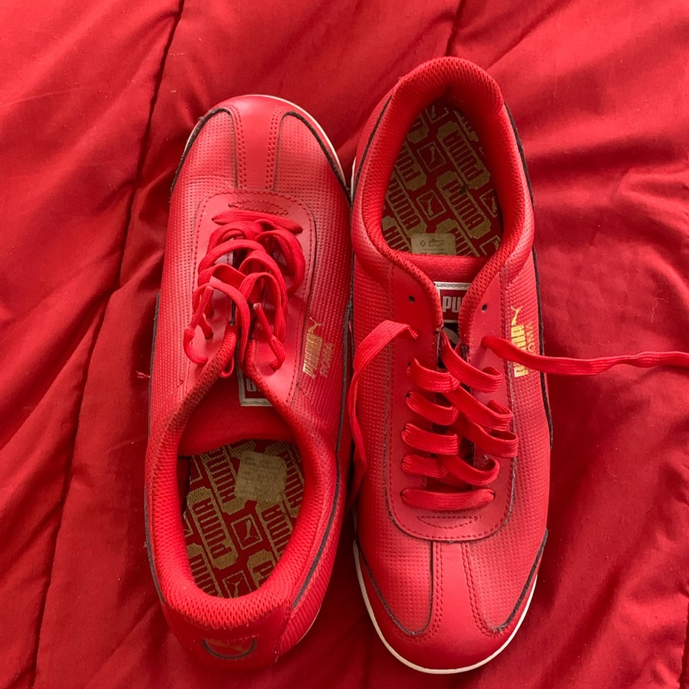 Puma Shoes - Picture 5 of 5